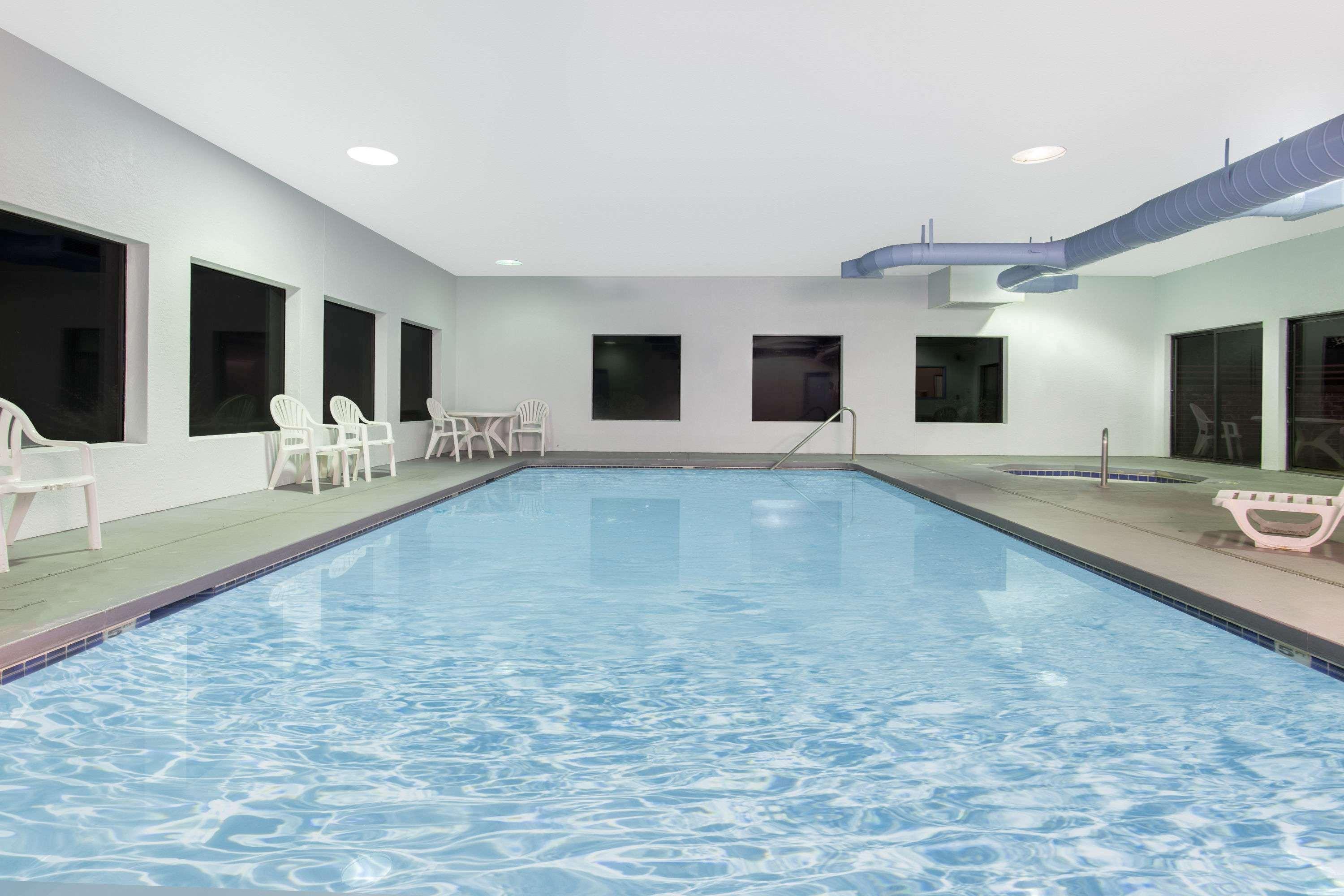 Super 8 By Wyndham Lacey Olympia Area Ngoại thất bức ảnh