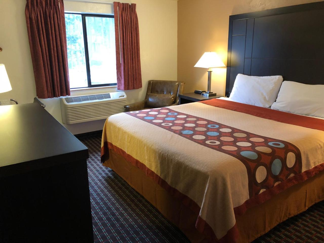 Super 8 By Wyndham Lacey Olympia Area Ngoại thất bức ảnh