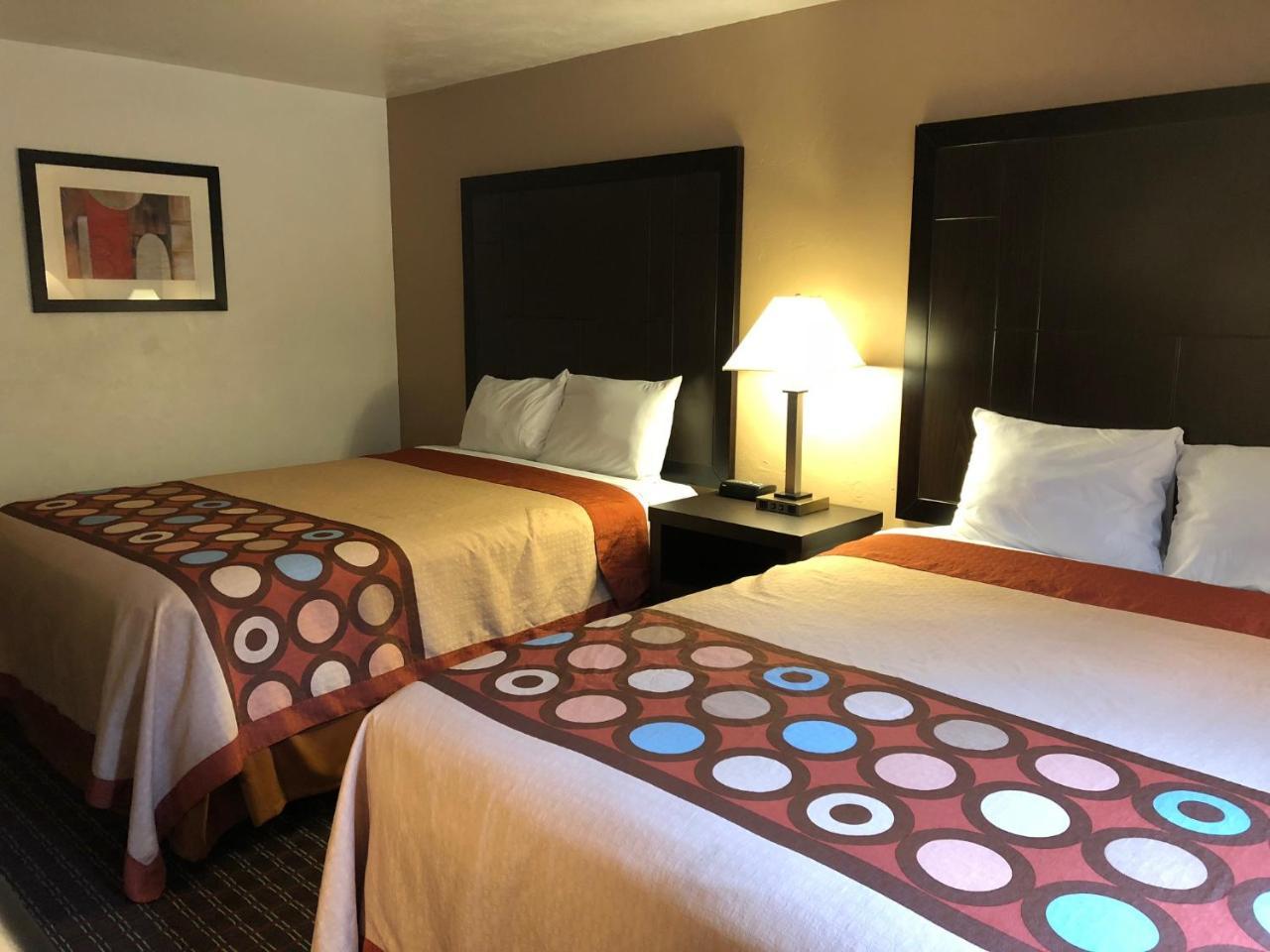 Super 8 By Wyndham Lacey Olympia Area Ngoại thất bức ảnh