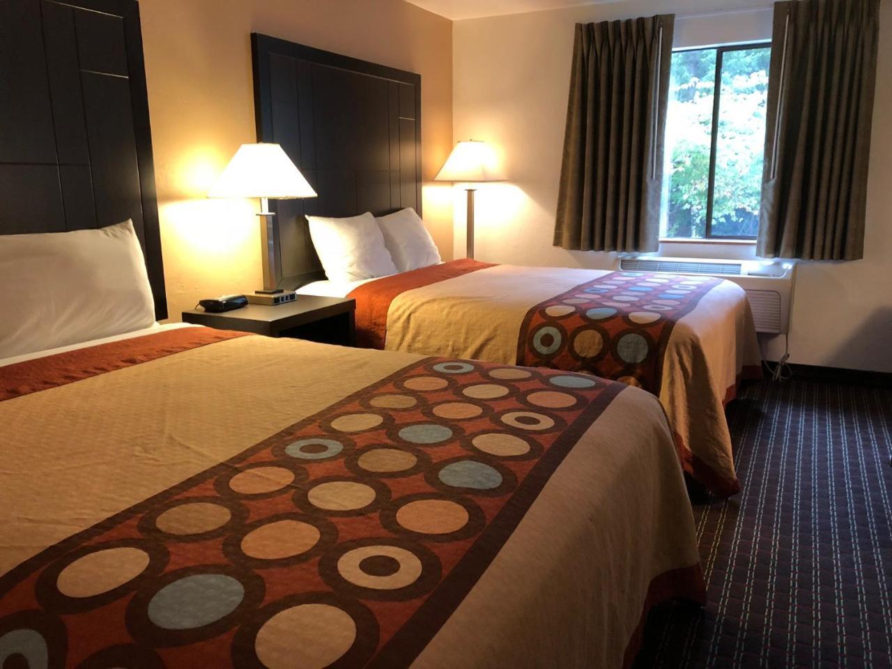 Super 8 By Wyndham Lacey Olympia Area Ngoại thất bức ảnh
