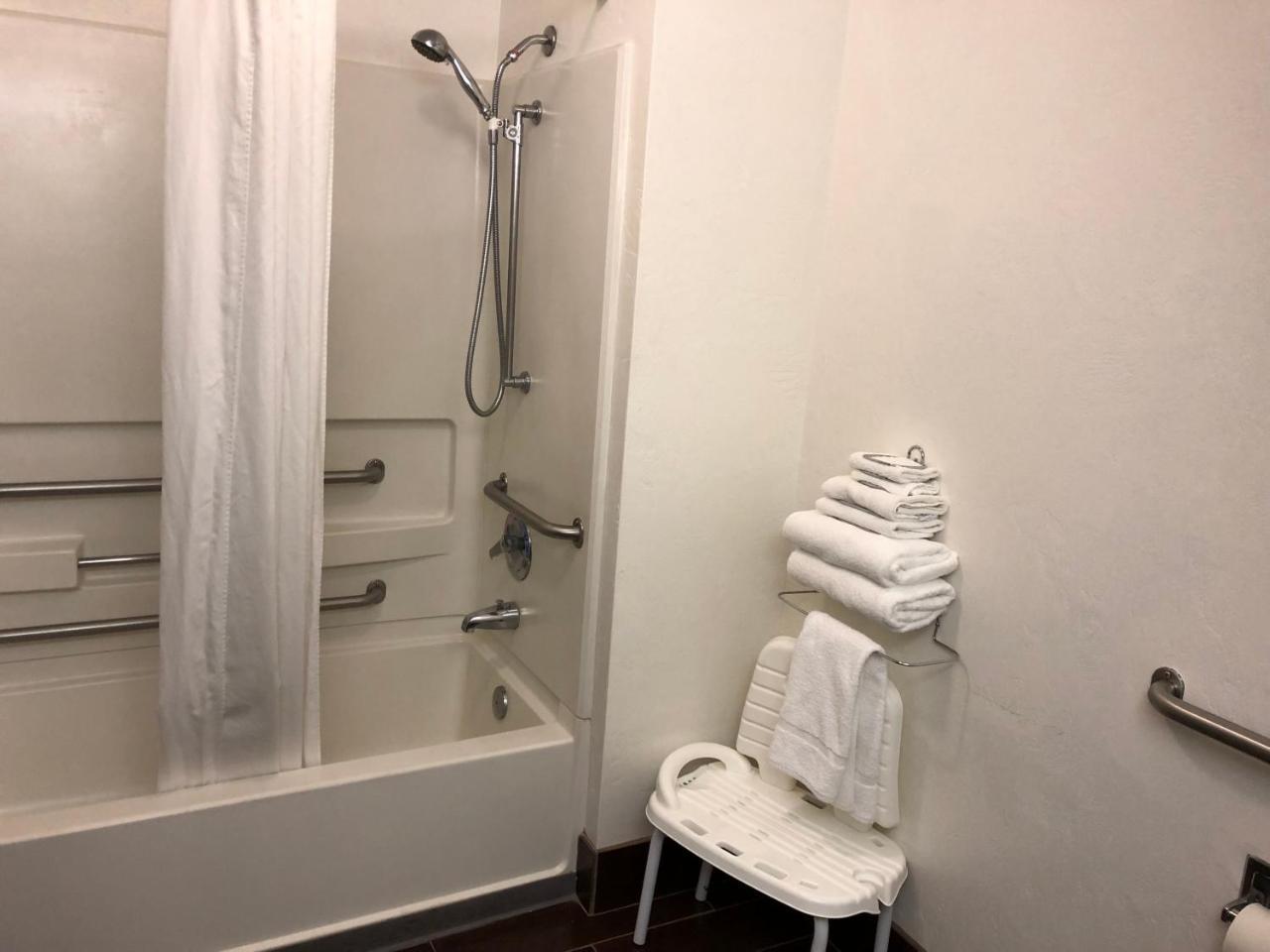 Super 8 By Wyndham Lacey Olympia Area Ngoại thất bức ảnh